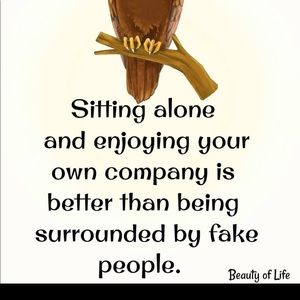 Meet your Posher, Monique